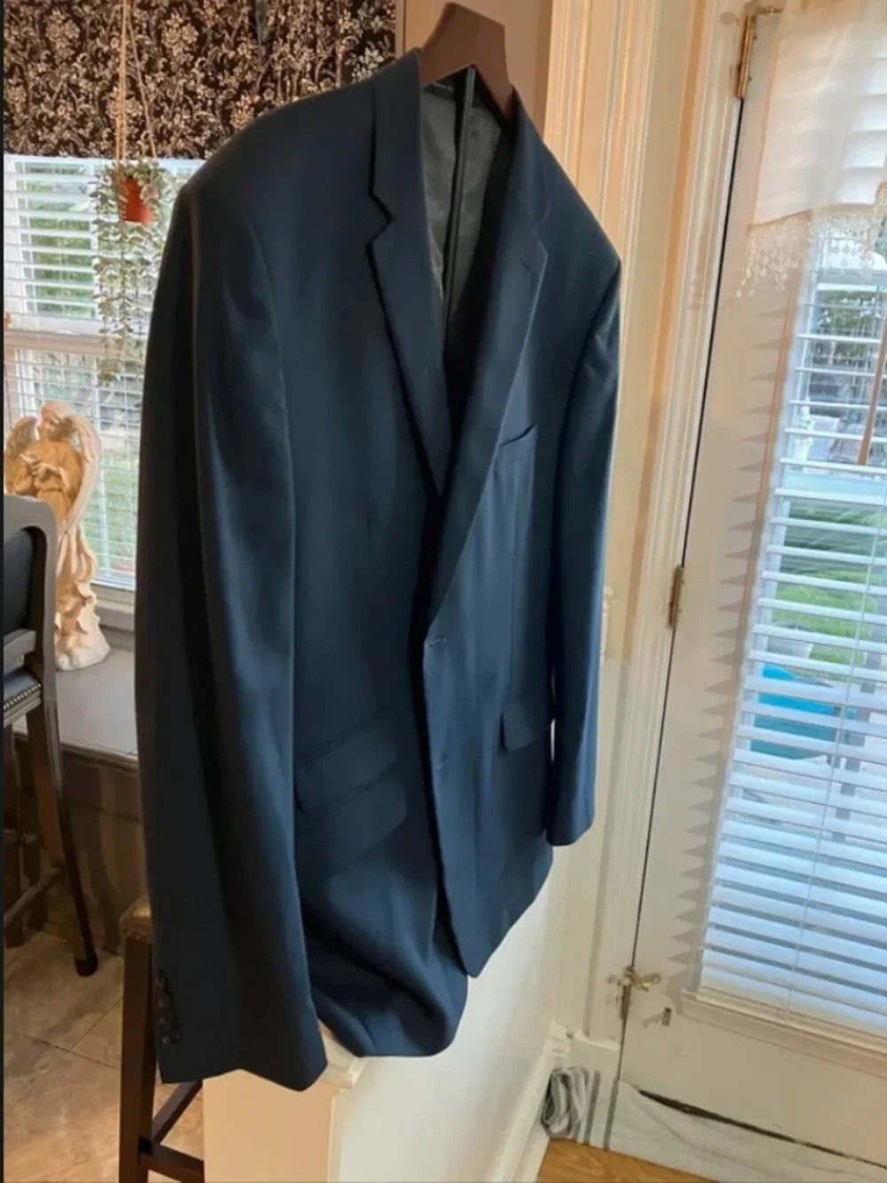 Perry Ellis size 48R suit jacket in awesome condition.
